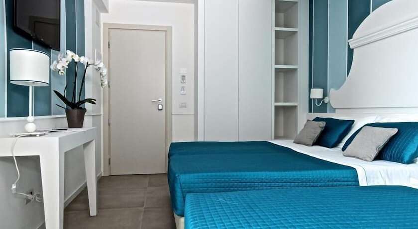 Imagen de la habitación del Hotel Ambassador, Mondolfo. Foto 9