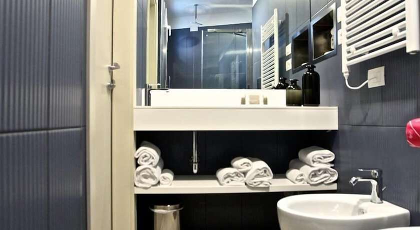 Imagen de la habitación del Hotel Ambassador, Mondolfo. Foto 17