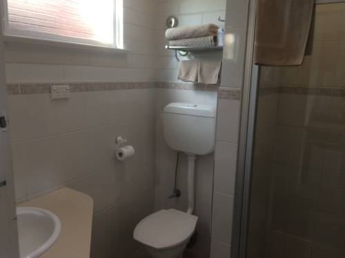 Imagen de la habitación del Hotel Ambassador Motor Inn Ballarat. Foto 5