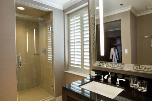 Imagen de la habitación del Hotel Ambassador Oklahoma City, Autograph Collecti. Foto 4