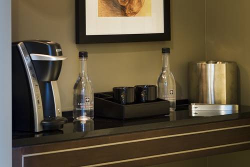 Imagen de la habitación del Hotel Ambassador Oklahoma City, Autograph Collecti. Foto 12