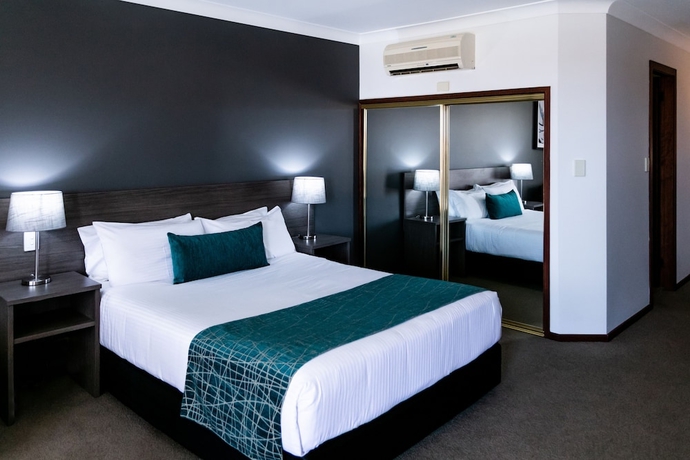 Imagen de la habitación del Hotel Ambassador Orange. Foto 4