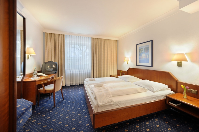 Imagen de la habitación del Hotel Ambassador Parkhotel. Foto 6