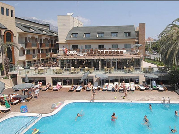 Imagen general del Hotel Ambassador Plaza. Foto 5