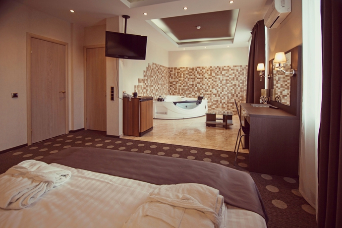 Imagen de la habitación del Hotel Ambassador Plaza, Kiev. Foto 8