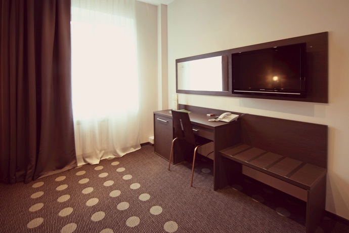 Imagen de los interiores del Hotel Ambassador Plaza, Kiev. Foto 15