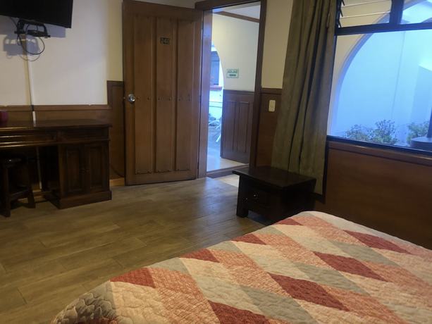 Imagen de la habitación del Hotel Ambassador, Quito. Foto 4