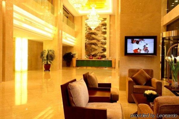 Imagen de los interiores del Hotel Ambassador, Shanghai. Foto 10