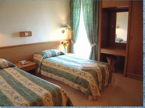 Imagen de la habitación del Hotel Ambassador, St. Pauls Bay. Foto 3