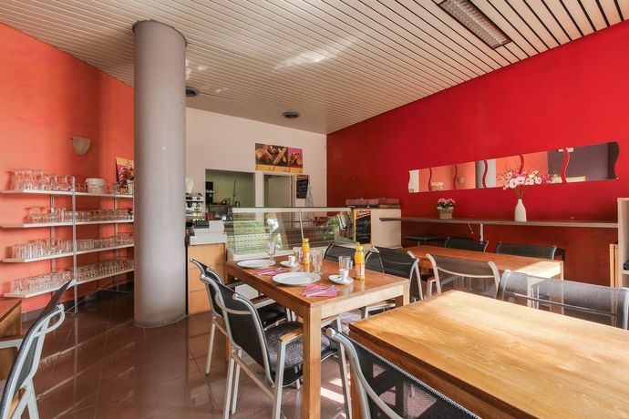 Imagen de la habitación del Hotel Ambassador Suites Antwerp. Foto 14