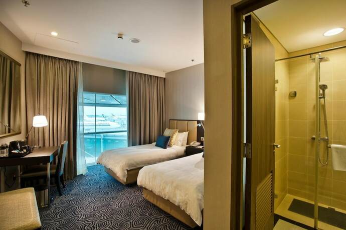 Imagen general del Hotel Ambassador Transit Terminal 3. Foto 7