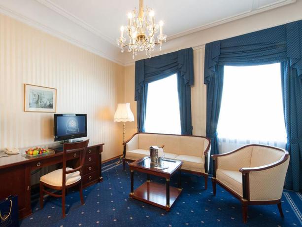 Imagen de la habitación del Hotel Ambassador, Viena. Foto 10