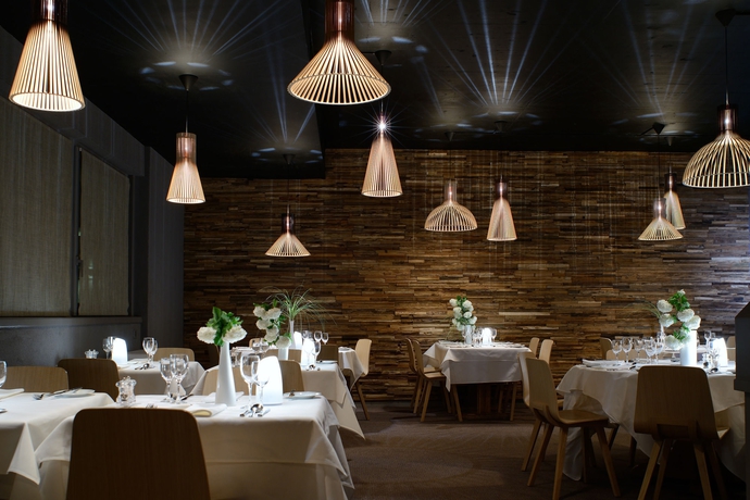 Imagen del bar/restaurante del Hotel Ambassador Zermatt. Foto 4