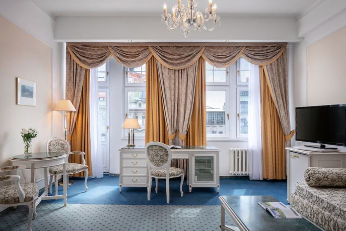 Imagen de la habitación del Hotel Ambassador Zlatá Husa. Foto 6