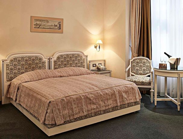 Imagen de la habitación del Hotel Ambassador Zlatá Husa. Foto 7