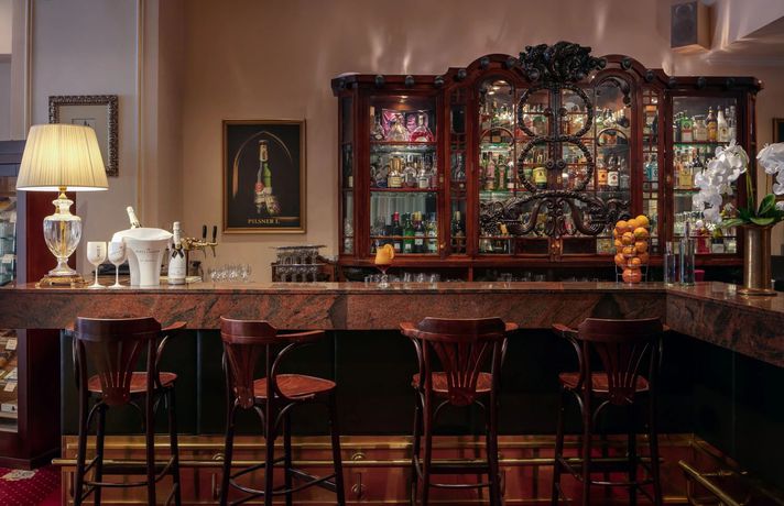 Imagen del bar/restaurante del Hotel Ambassador Zlatá Husa. Foto 2