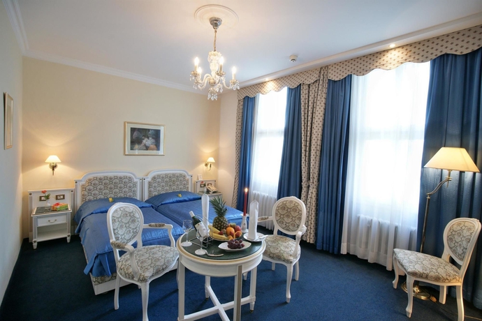 Imagen de la habitación del Hotel Ambassador Zlatá Husa. Foto 11