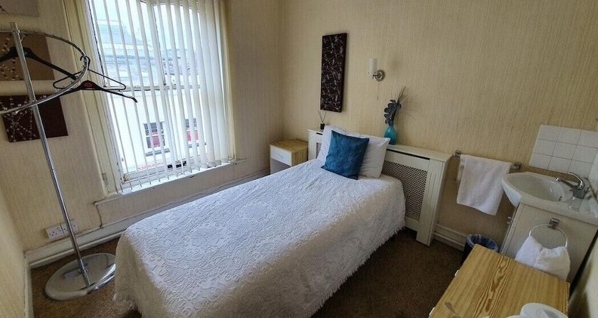 Imagen de la habitación del Hotel Ambassador hotel, Neath. Foto 10
