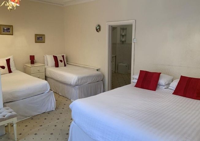 Imagen de la habitación del Hotel Ambassador hotel, Neath. Foto 14