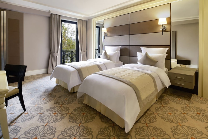 Imagen de la habitación del Hotel Ambassadori Tbilisi. Foto 4