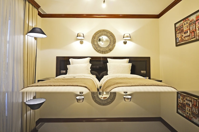 Imagen de la habitación del Hotel Ambassadori Tbilisi. Foto 10