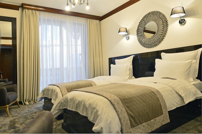 Imagen de la habitación del Hotel Ambassadori Tbilisi. Foto 11