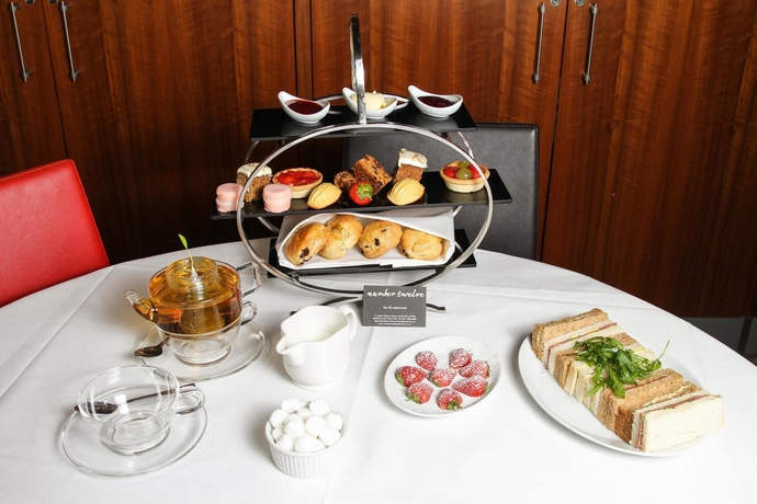 Imagen del bar/restaurante del Hotel Ambassadors Bloomsbury. Foto 2