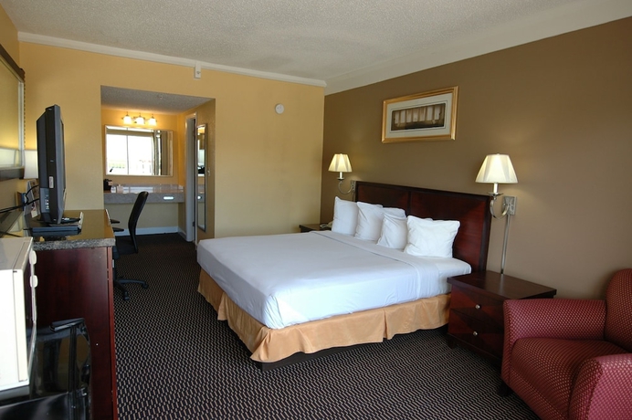 Imagen de la habitación del Hotel Ambassadors Inn and Suites. Foto 3
