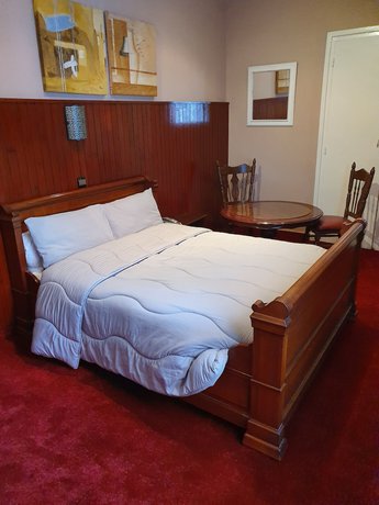 Imagen de la habitación del Hotel Ambassy H&ocirc;tel. Foto 13
