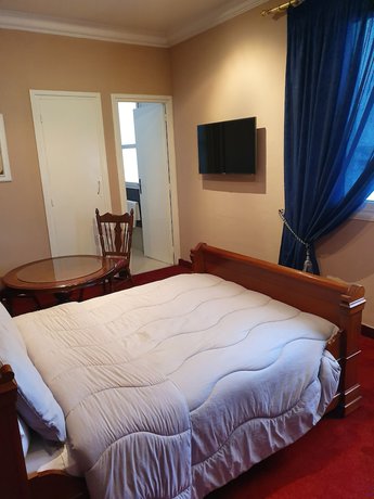 Imagen de la habitación del Hotel Ambassy H&ocirc;tel. Foto 15