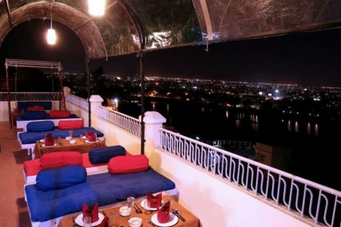 Imagen del bar/restaurante del Hotel Ambavgarh Palace. Foto 13