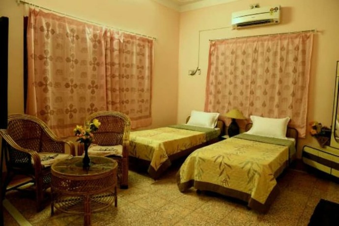 Imagen de la habitación del Hotel Ambavgarh Palace. Foto 20