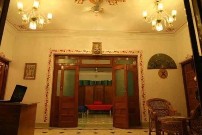 Imagen de los interiores del Hotel Ambavgarh Palace. Foto 25