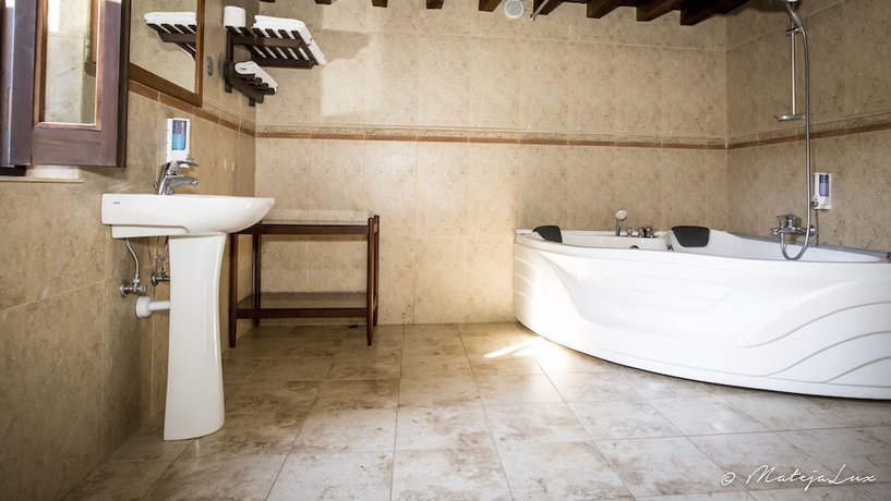 Imagen de la habitación del Hotel Ambelikos Traditional AgroHotel. Foto 15