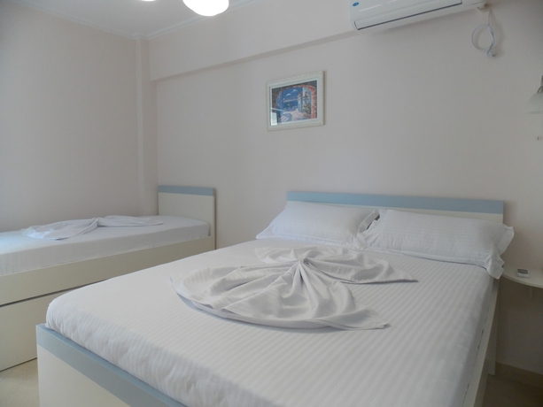 Imagen de la habitación del Hotel Amber Apartments. Foto 3