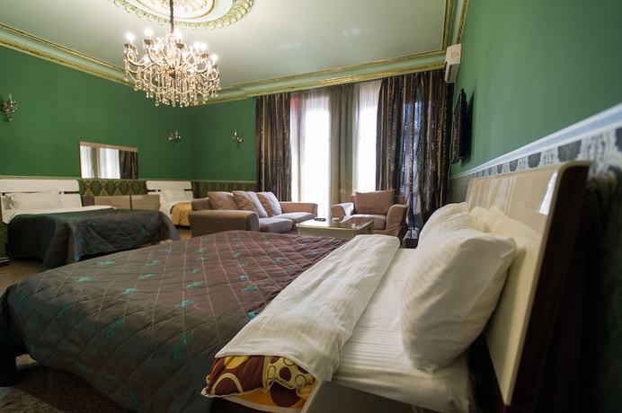 Imagen de la habitación del Hotel Amber, Batumi. Foto 11