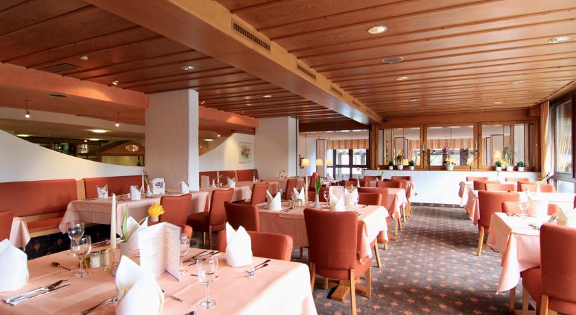 Imagen del bar/restaurante del Hotel Amber Bavaria. Foto 3