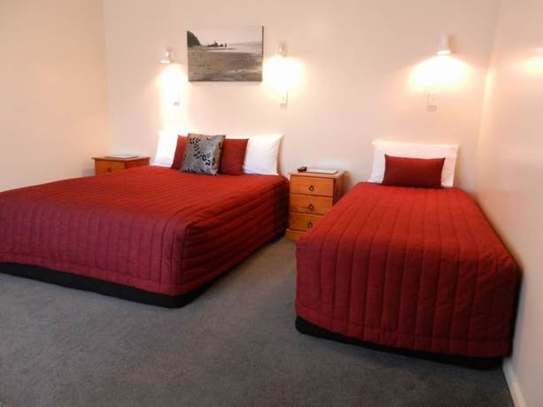 Imagen de la habitación del Hotel Amber Court Motel. Foto 2