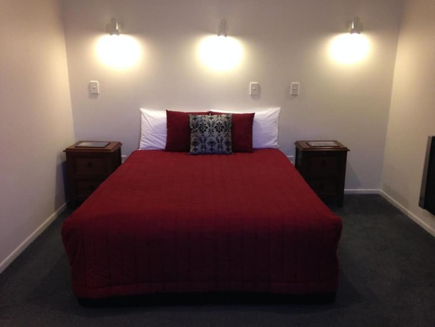 Imagen de la habitación del Hotel Amber Court Motel. Foto 11