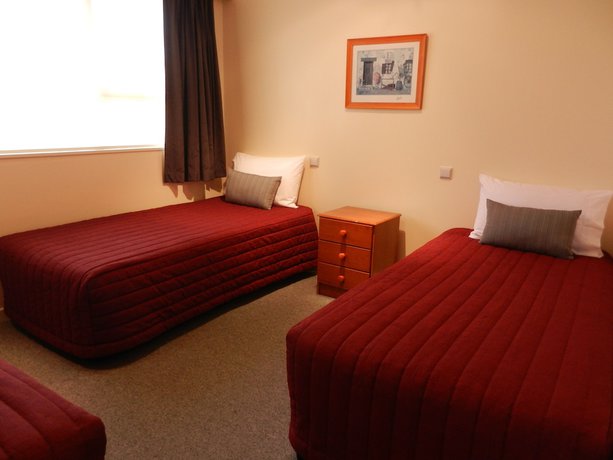 Imagen de la habitación del Hotel Amber Court Motel. Foto 14