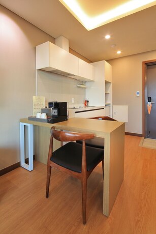 Imagen general del Hotel Amber House, Jeju. Foto 16