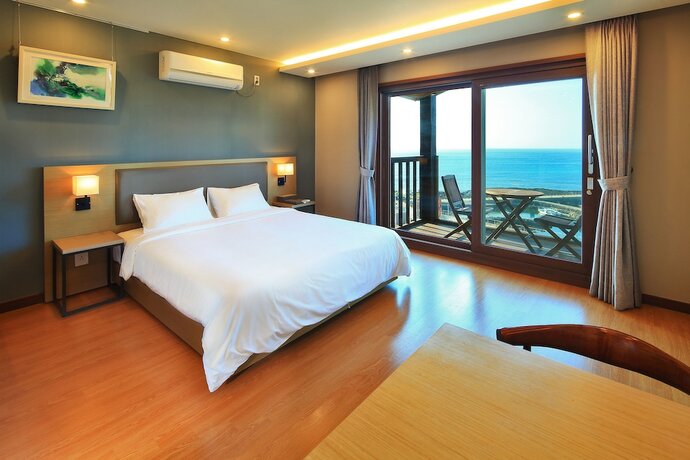 Imagen de la habitación del Hotel Amber House, Jeju. Foto 21