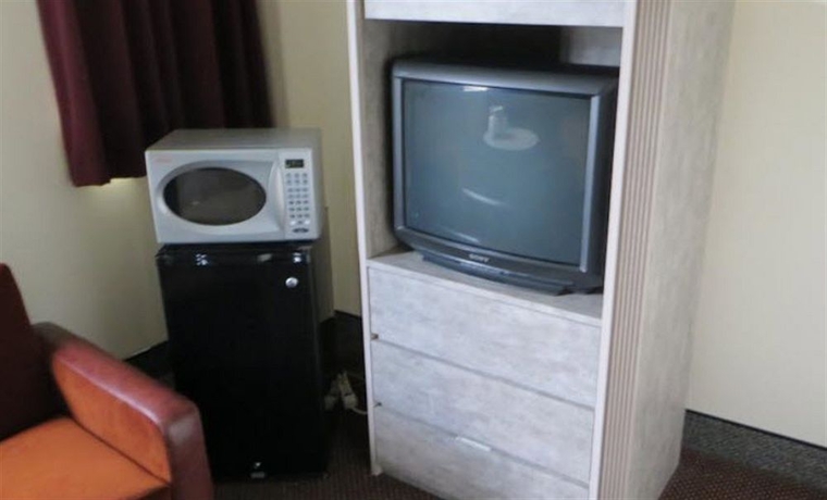 Imagen de la habitación del Hotel Amber Inn, Chicago. Foto 9