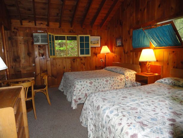 Imagen de la habitación del Hotel Amber Lantern Lake George Motel and Cottage Rentals. Foto 14