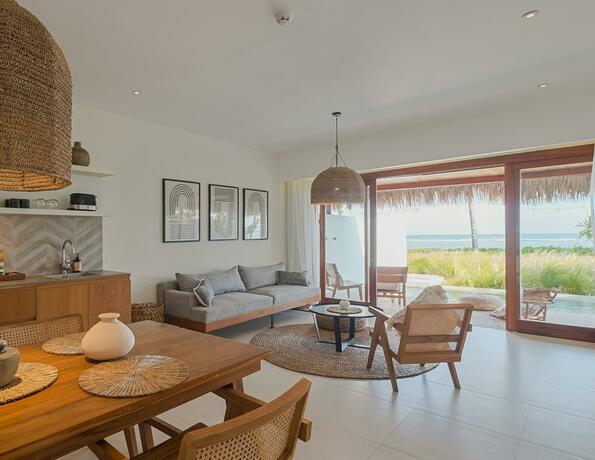 Imagen general del Hotel Amber Lombok Beach Resort. Foto 6