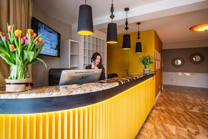 Imagen de los interiores del Hotel Amber Park Hotel and SPA. Foto 19