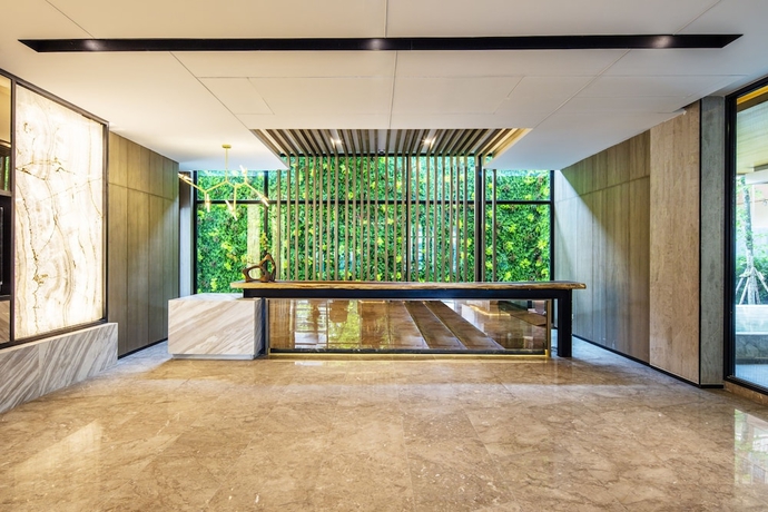 Imagen de los interiores del Hotel Amber Pattaya. Foto 17