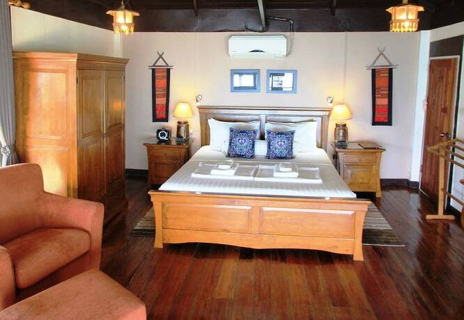 Imagen de la habitación del Hotel Amber Sands Beach Resort. Foto 31