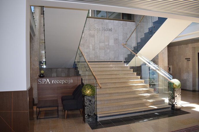 Imagen de los interiores del Hotel Amber Sea. Foto 17