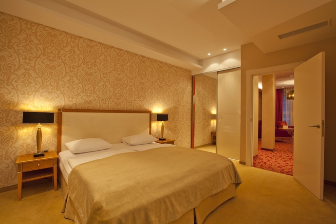 Imagen de la habitación del Hotel Amber Spa Boutique. Foto 12